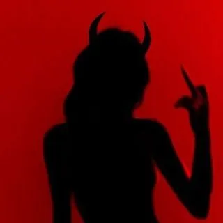 Фемдом content - контент 18+