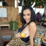 Milfa - MILFs 18+