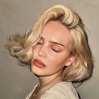 Anne Marie - карьера