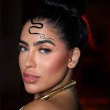 Cerrar Mc Mirella - contenido y fotos