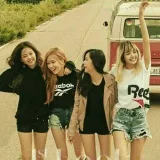 Black Pink - K-pop треки