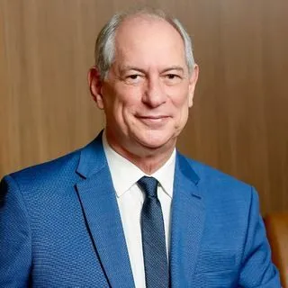Ciro Gomes Oficial - политика Бразилии