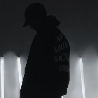 Dark - темный контент