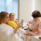 Two girls and beauty - lifestyle mom