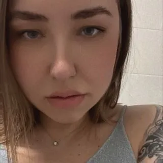Эли - футфетиш 18+