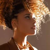 Fantine Music - музыка онлайн