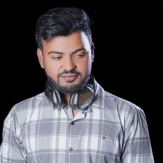 Ajay Lobo - дип музыка DJ