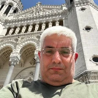 Karen Sargsyan - Социолог