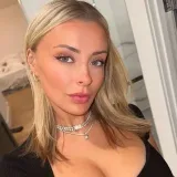 Corinna Kopf - fotos y video