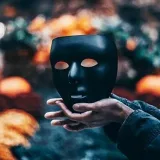 Hey, it's me - ролевые маски
