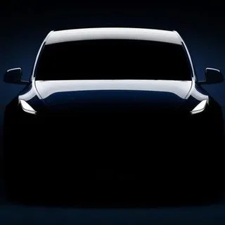 Tesla Model Y - бортжурнал и обзоры