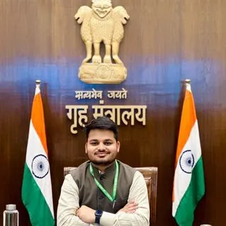 Mridul Shivhare IAS - подготовка к экзаменам