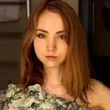 Naomi Seibt - content