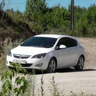 Opel Garage - автомобили Opel