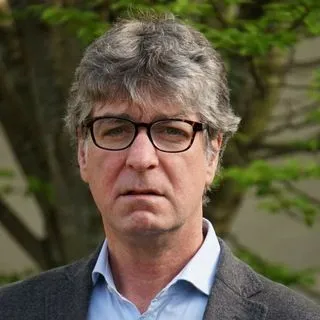Peter Madden - Информационный канал