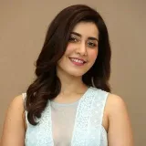 Rashi Khanna - actriz y noticias