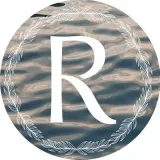 Riverday House - дом на берегу