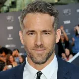 Ryan Reynolds - биография и новости