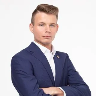 Ryan Fournier - политика США
