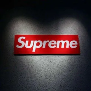 Supreme - стиль и мода