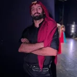 Vaagn Dancer - dancing